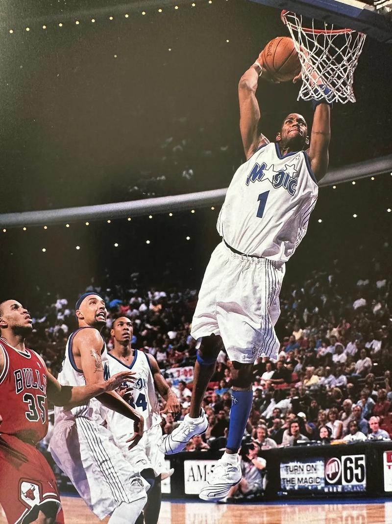 利雅得胜利2-1逆转费哈，C罗双响+补时第14分钟点射绝杀（C罗梅开二度补时第14分钟点球绝杀，利雅得胜利2-1逆转费哈）