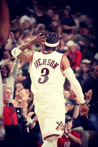 皇马正在重点关注雅各布·拉蒙和约安·马丁内斯（皇马将雅各布·拉蒙与约安·马丁内斯列为重点考察对象）