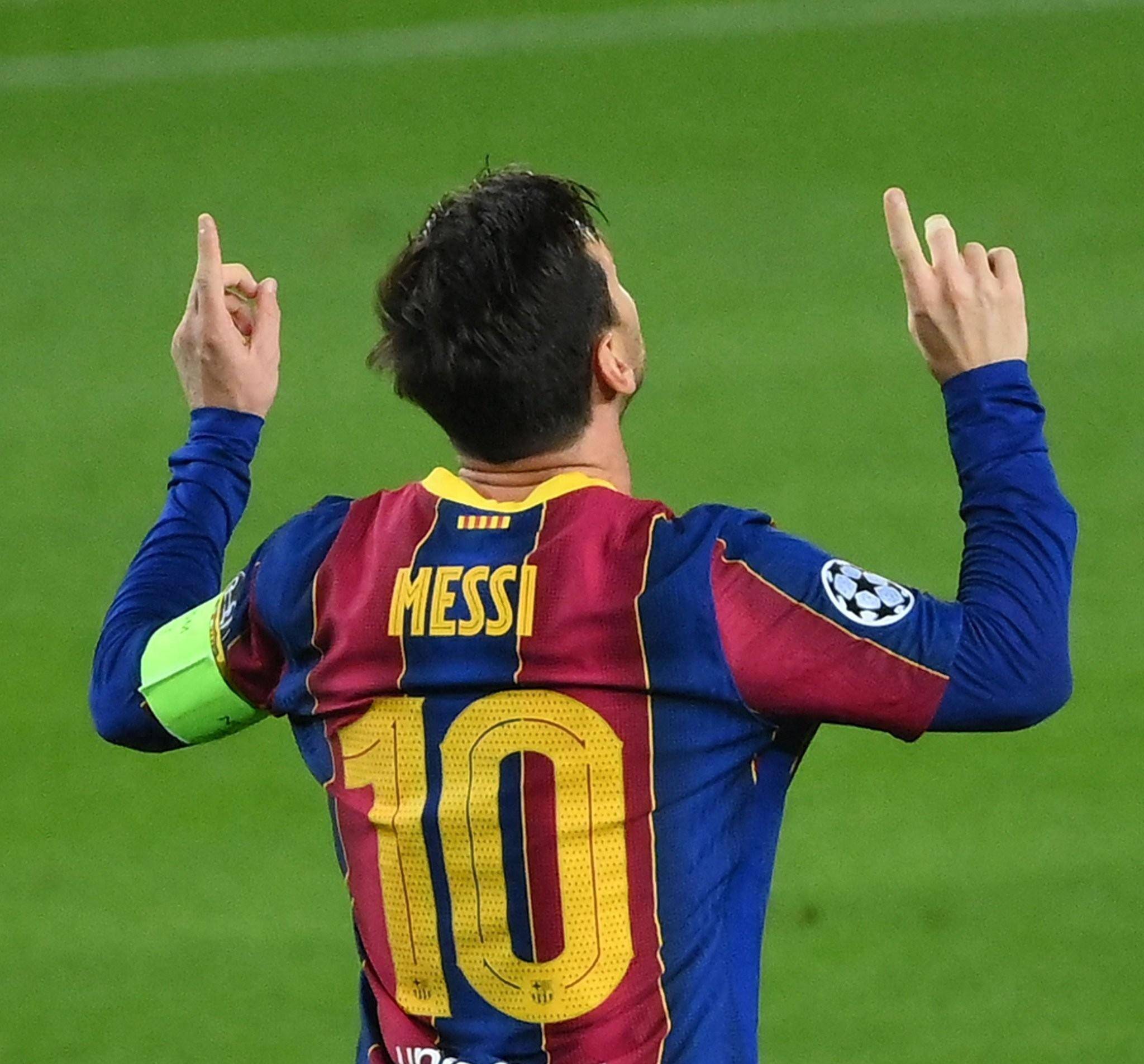 不应该啊！弗拉格上篮不中补篮也丢造成犯规 结果关键2罚全丢了（关键时刻崩盘：弗拉格上篮不进、补篮再失，造犯规却两罚全丢）