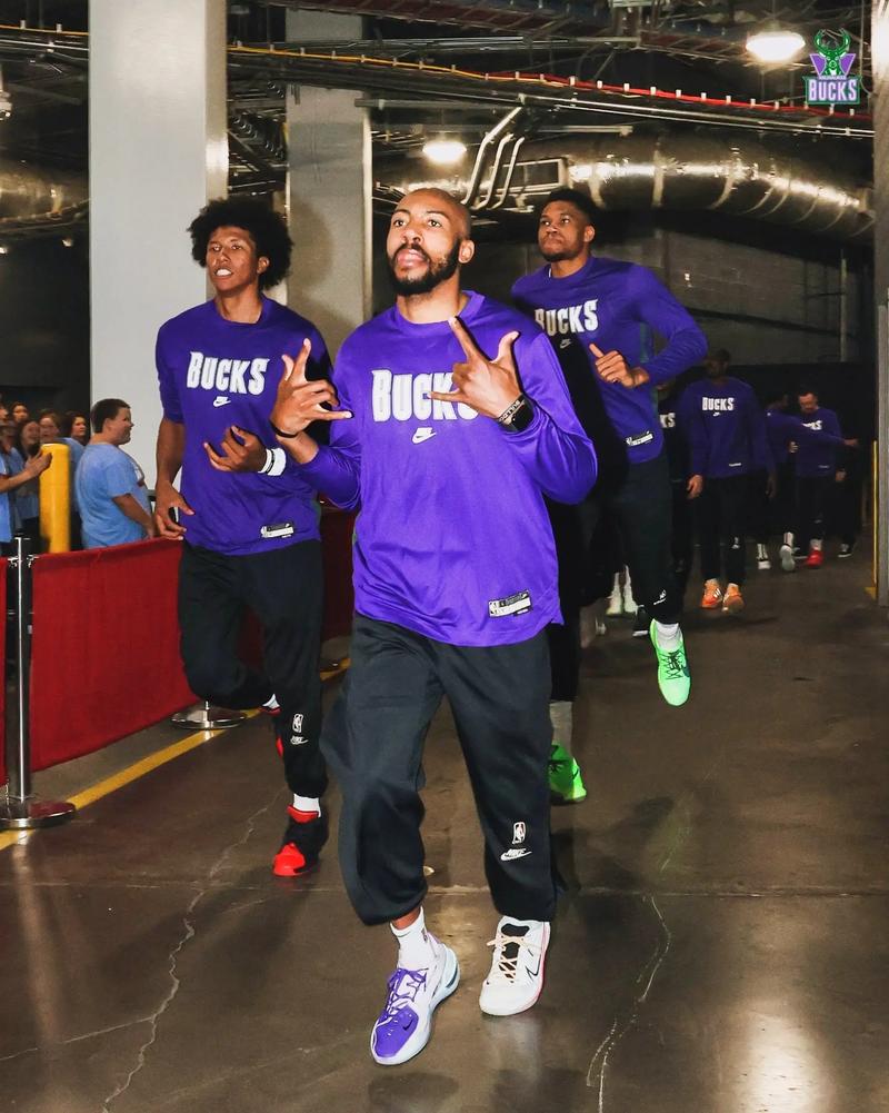 追梦：我还想再拿一冠；防守时始终相信我比我面前对手更聪明（追梦：仍盼再夺一冠，防守端始终自信智胜对手）