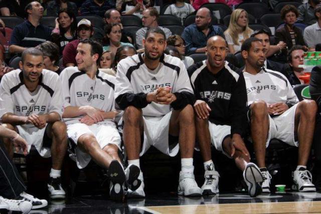 拉比奥特惊天远射助AC米兰让二追三（拉比奥特世界波助AC米兰两球落后连扳三球逆转）